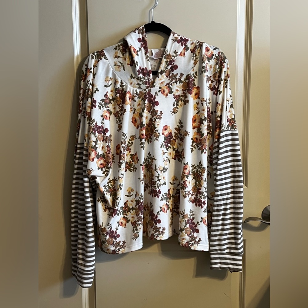 Mom and me hooded top set